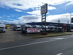 Queensland R V storefront