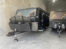Utrek caravans storefront